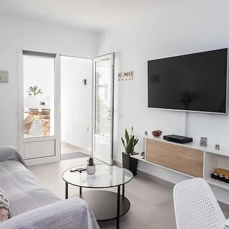 Casa Bella Puerto del Carmen (Lanzarote)